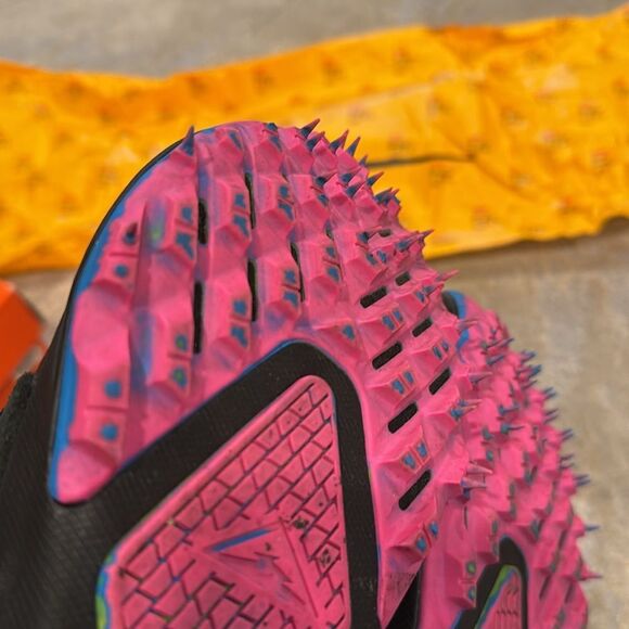 Off White x Nike Zoom Terra Kiger sneakers size 9.5 in very good used condition - Picture 12 of 13